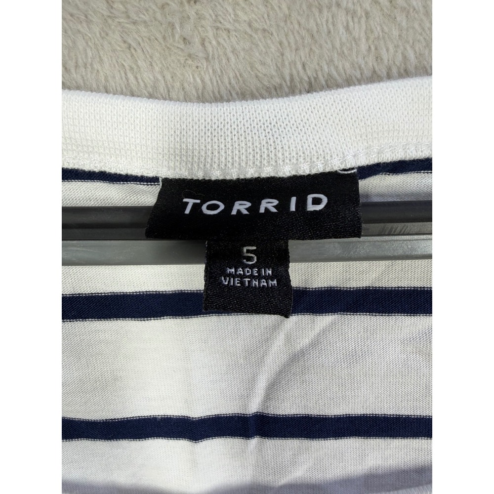 Torrid Peplum Tank Top Women 5 White Navy Striped Sleeveless Ruffle Hem Tank - Picture 3 of 8